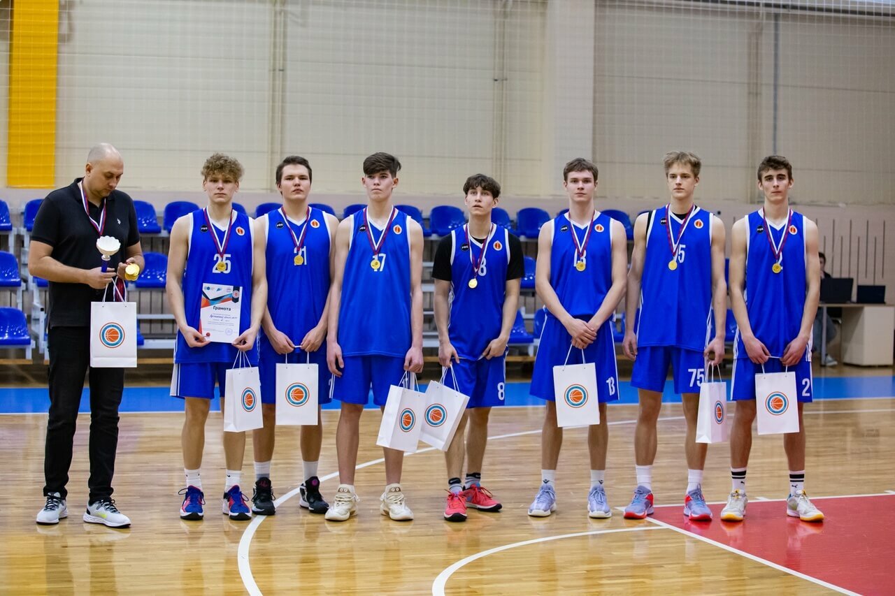 William Academy Basketball Team
